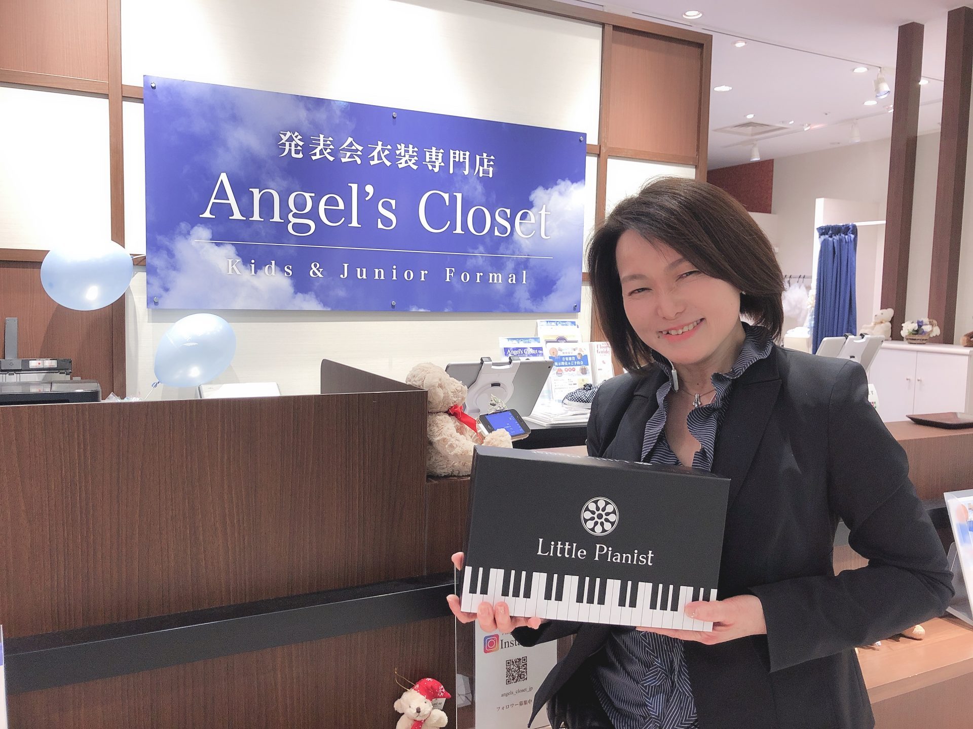 Dress Lab ストラップレス ネイビーフレアドレス ピアノの発表会